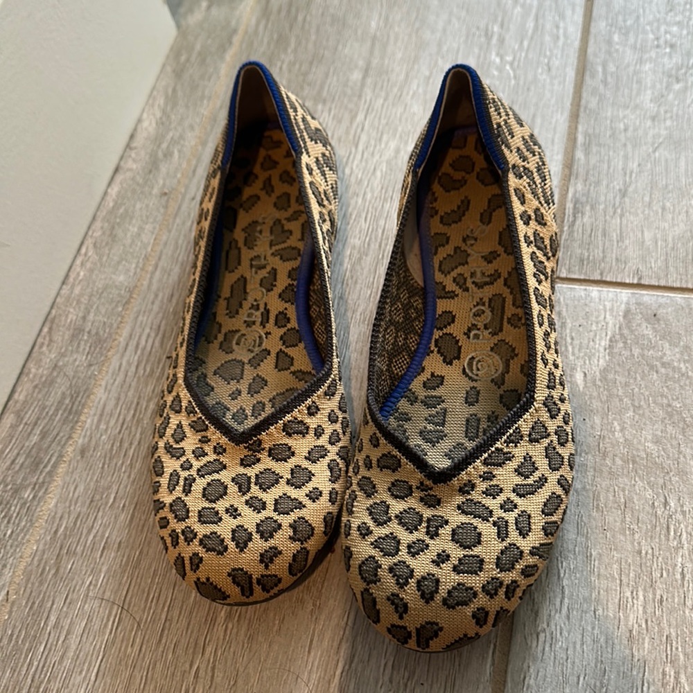 Rothys - The Flat - Spotted size  7.5